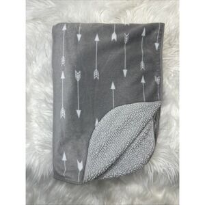 $31 🌙 Cloud Island Circo Target Arrows Baby Blanket Gray White Sherpa 30x40